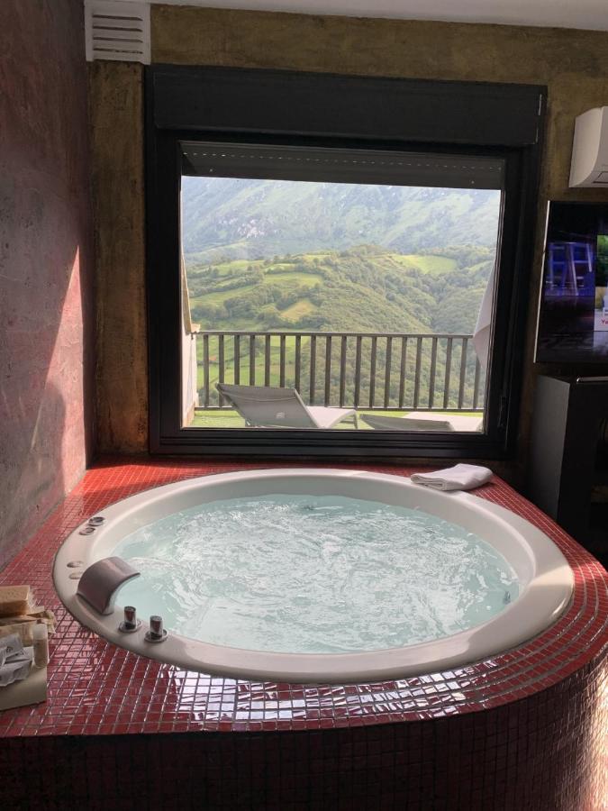 La Aldea Sonada Hotell Oviedo Eksteriør bilde