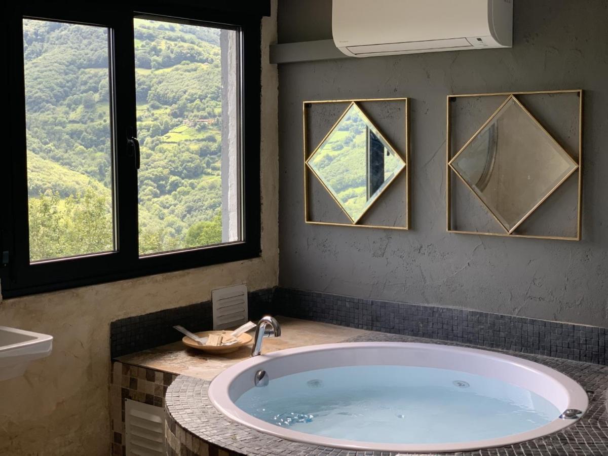 La Aldea Sonada Hotell Oviedo Eksteriør bilde