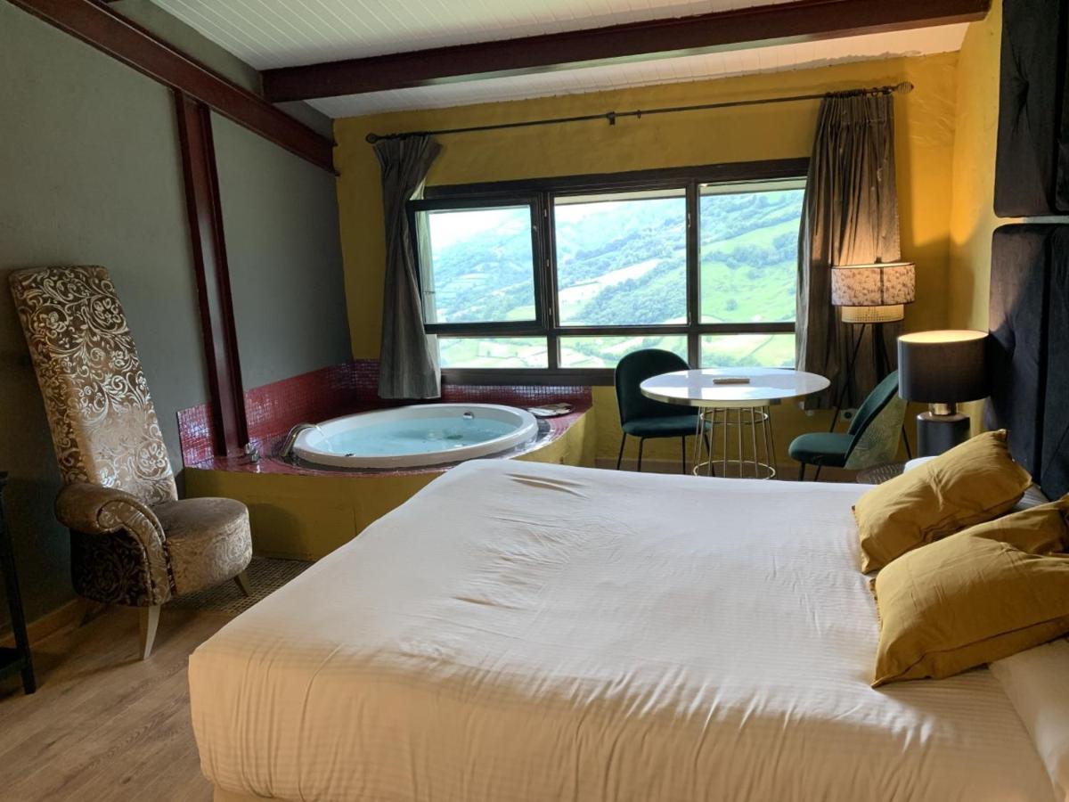 La Aldea Sonada Hotell Oviedo Eksteriør bilde
